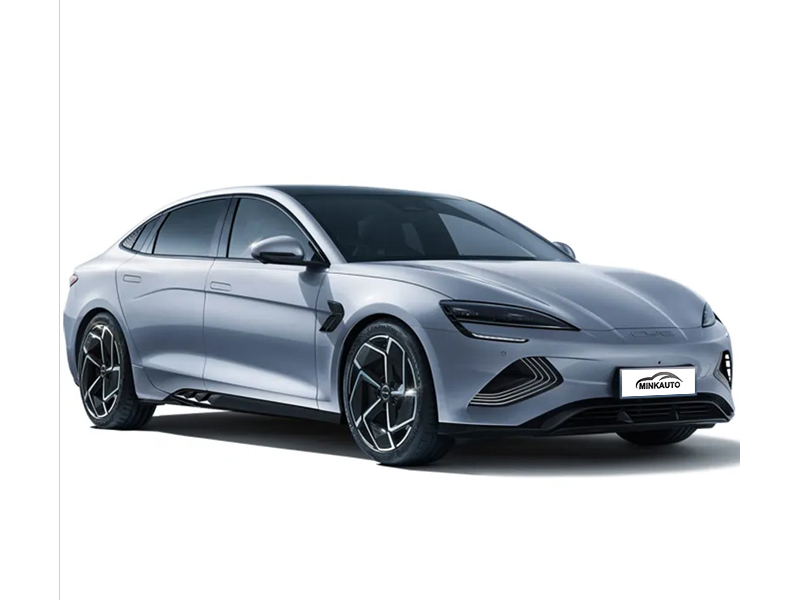 轎車(chē)電動(dòng)汽車(chē)
